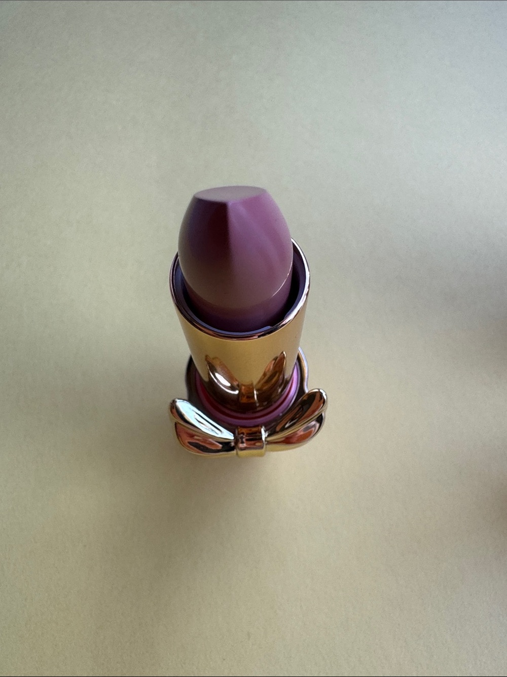 Allure SatinAllure Nude Venus Lipstick - Soft Pink Duo